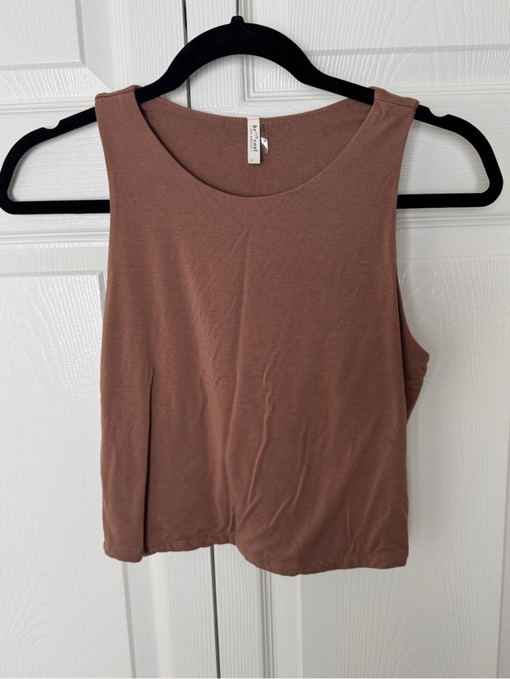 BE COOL Mauve Brown Crop Tank Top